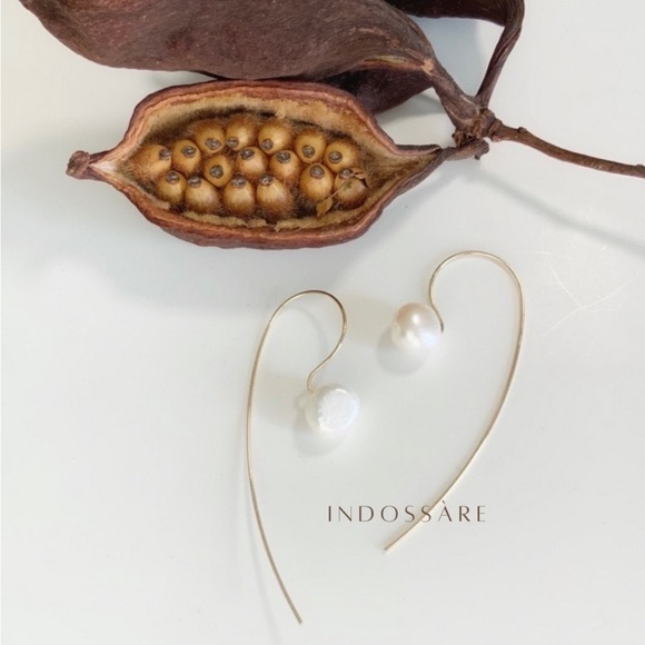 Freshwater Pearl Threader Earrings - Picture 3 of 6